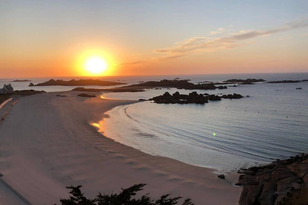 Maison Avec Spa Cote De Granit Rose Trégastel Dış mekan fotoğraf